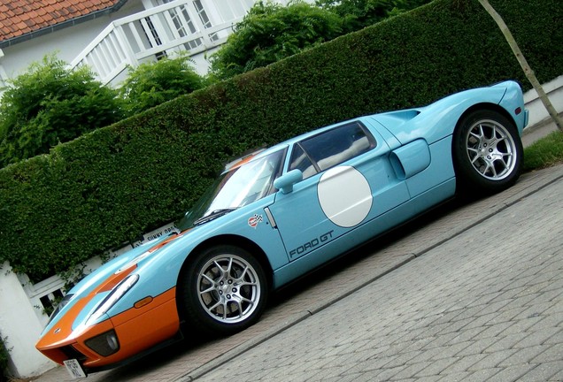 Ford GT Heritage Edition