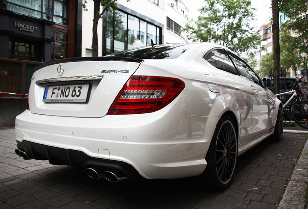 Mercedes-Benz C 63 AMG Coupé