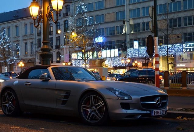 Mercedes-Benz SLS AMG Roadster