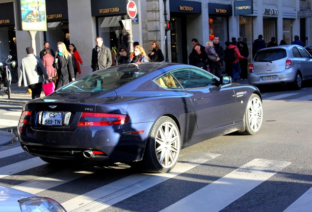 Aston Martin DB9