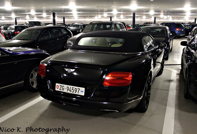 Bentley Continental GTC 2012