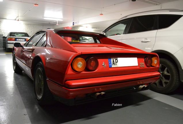 Ferrari 328 GTB