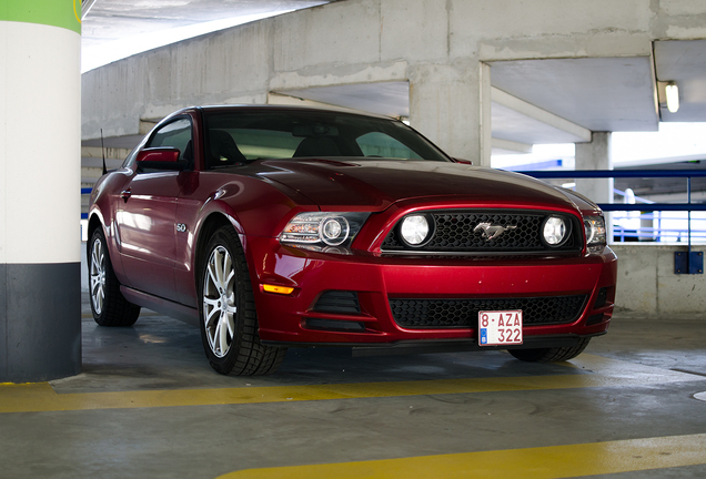 Ford Mustang GT 2013