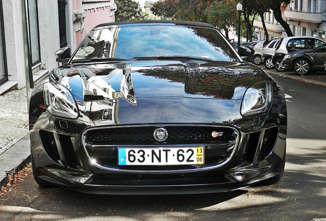 Jaguar F-TYPE S Convertible