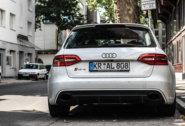 Audi RS4 Avant B8