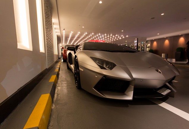 Lamborghini Aventador LP700-4