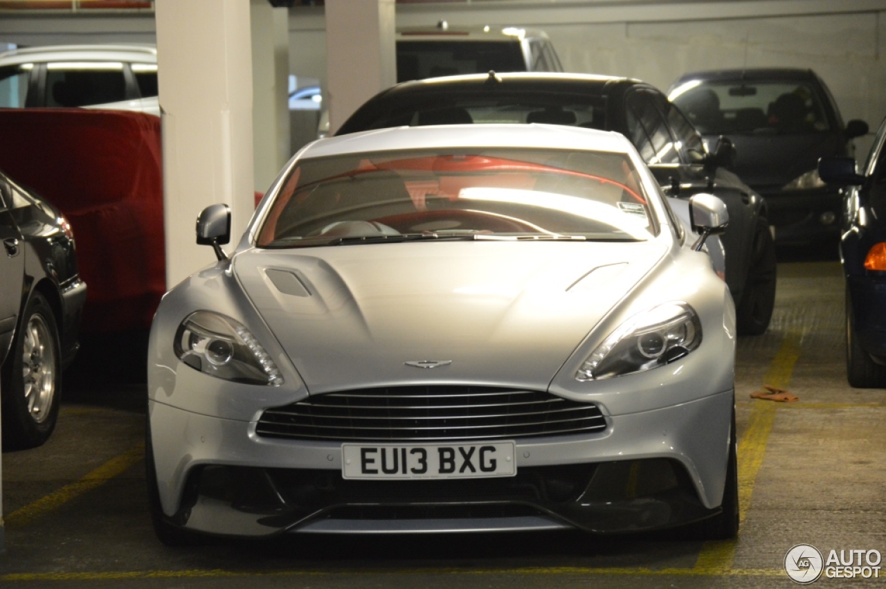 Aston Martin Vanquish 2013