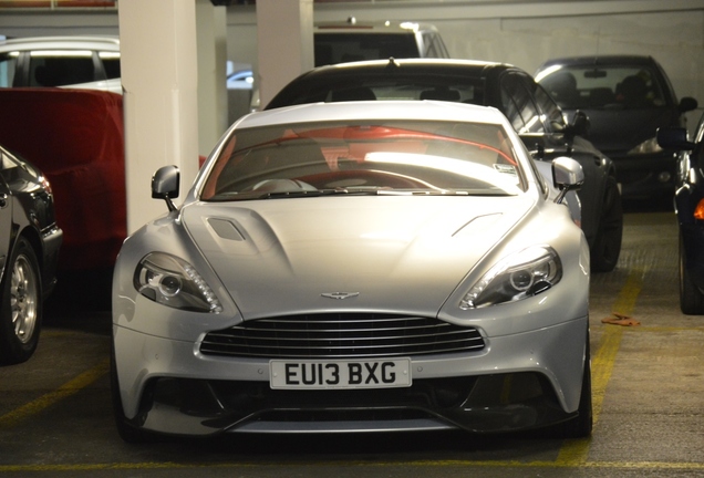 Aston Martin Vanquish 2013