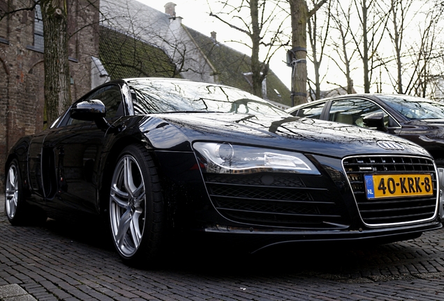 Audi R8