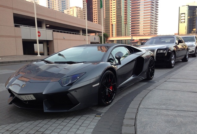 Lamborghini Aventador LP700-4