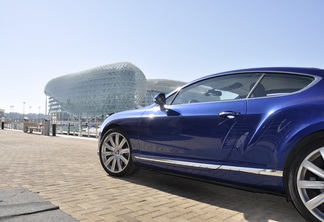 Bentley Continental GT V8