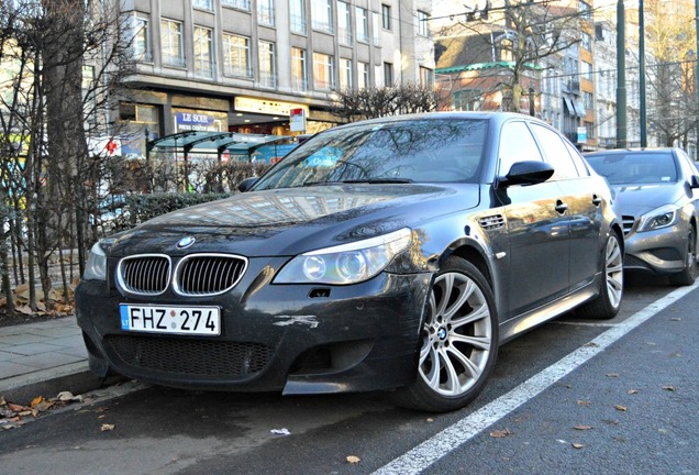 BMW M5 E60 2005