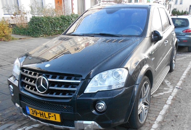 Mercedes-Benz ML 63 AMG W164 2009