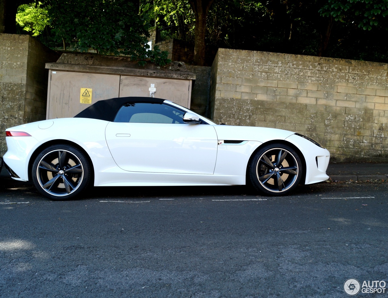 Jaguar F-TYPE S Convertible