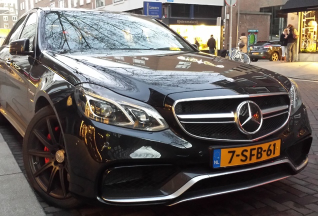 Mercedes-Benz E 63 AMG S W212