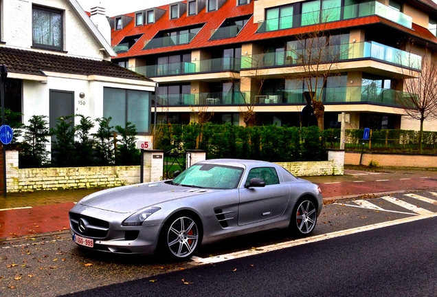 Mercedes-Benz SLS AMG