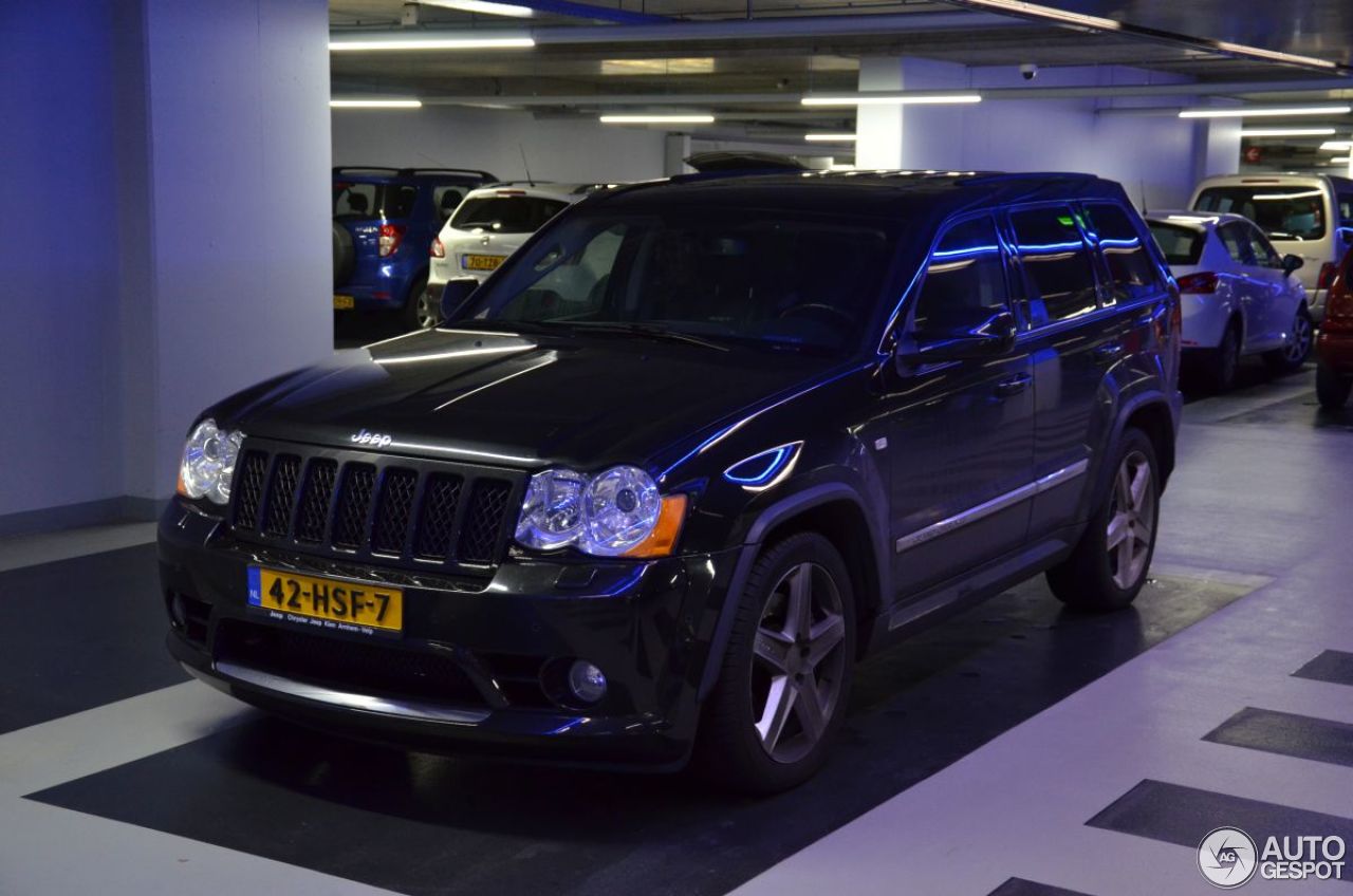 Jeep Grand Cherokee SRT-8 2005