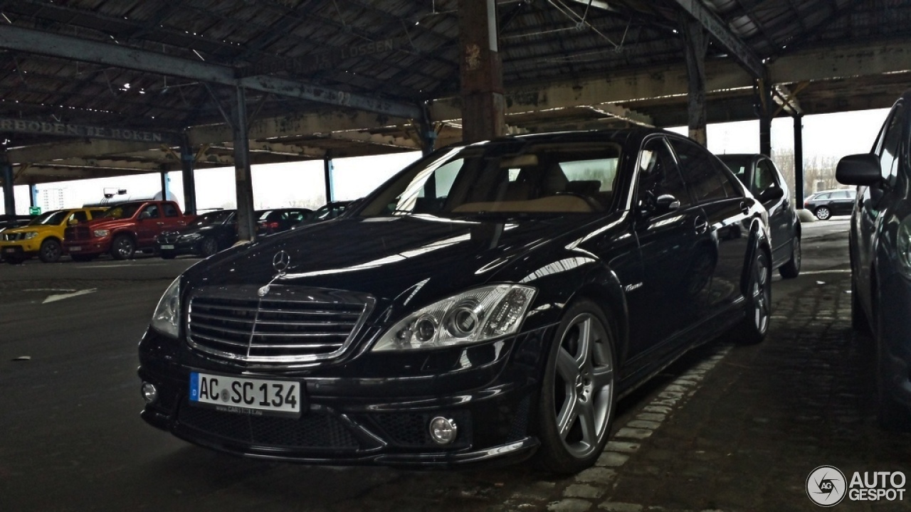 Mercedes-Benz S 65 AMG V221