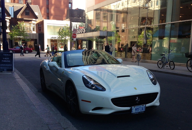 Ferrari California