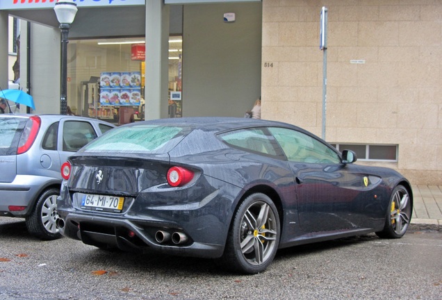 Ferrari FF