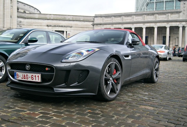 Jaguar F-TYPE S Convertible