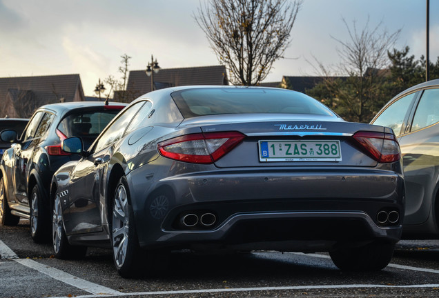 Maserati GranTurismo S Automatic