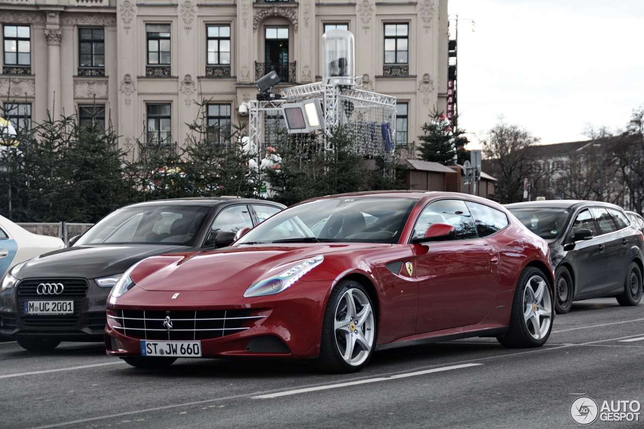 Ferrari FF