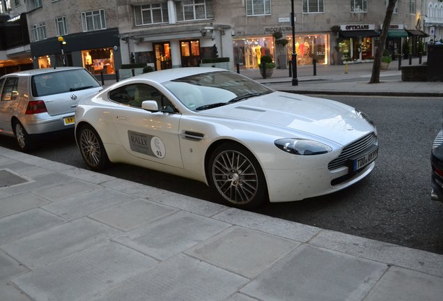 Aston Martin V8 Vantage