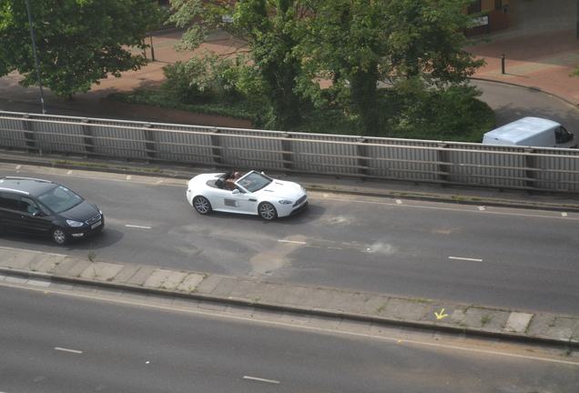 Aston Martin V8 Vantage Roadster