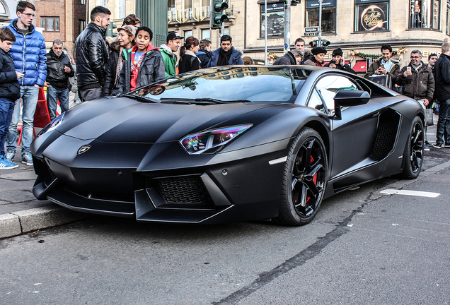 Lamborghini Aventador LP700-4