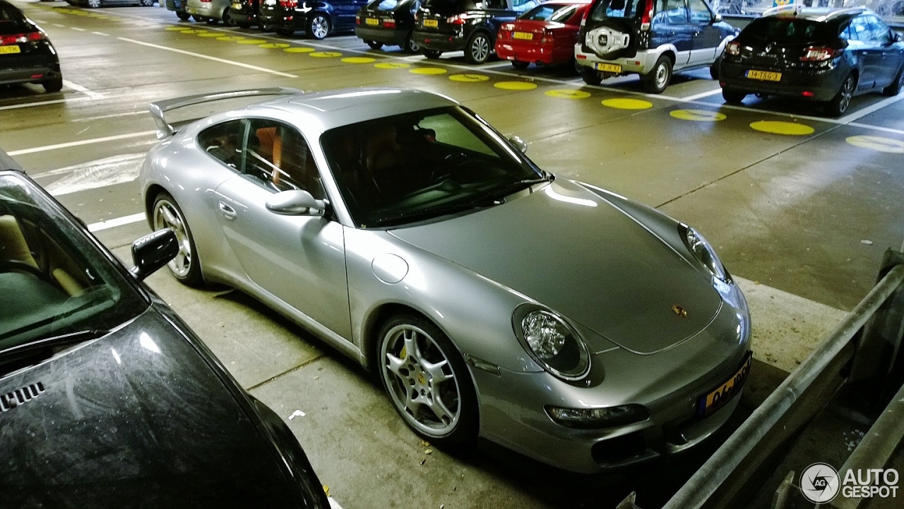 Porsche 997 Carrera 4S MkI