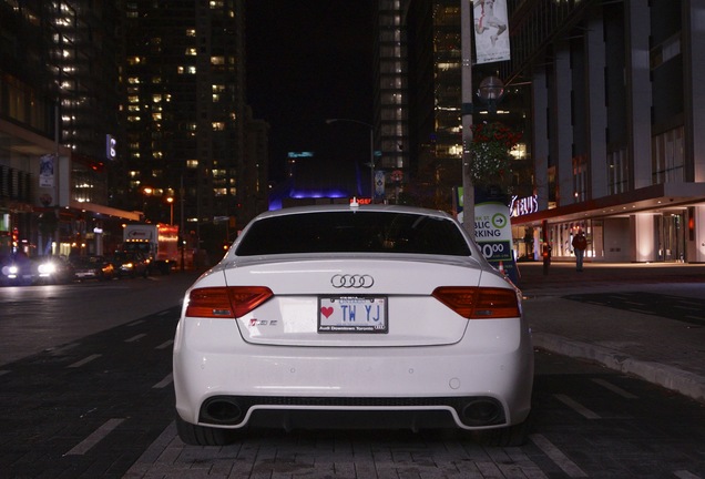 Audi RS5 B8 2012