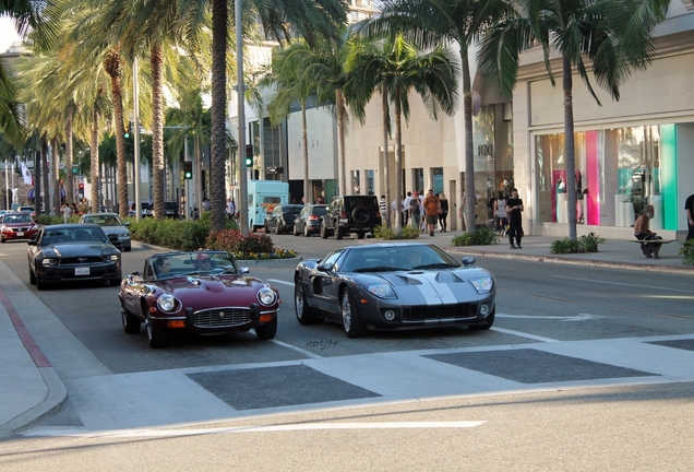 Ford GT