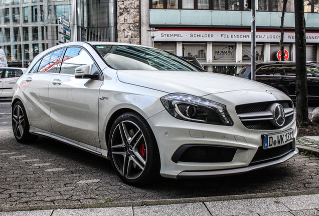 Mercedes-Benz A 45 AMG