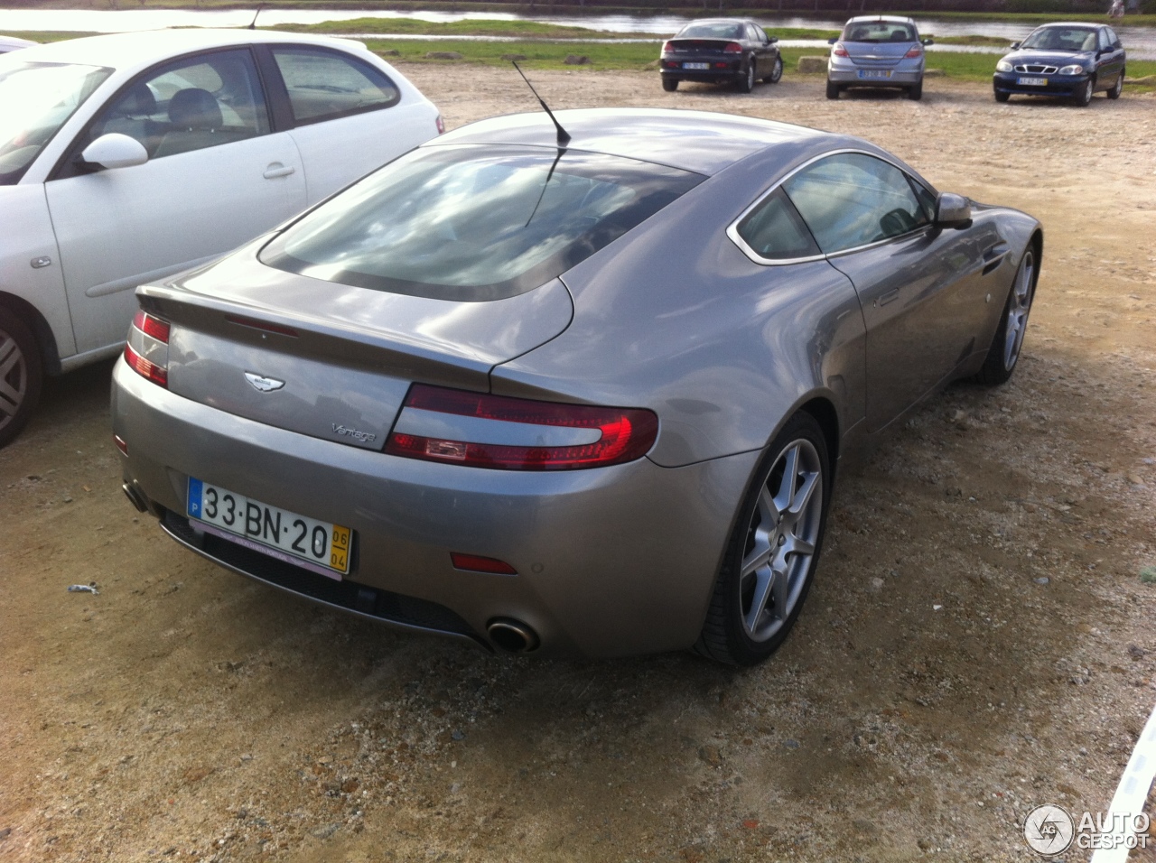 Aston Martin V8 Vantage