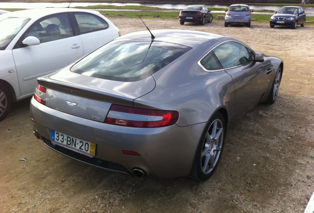 Aston Martin V8 Vantage