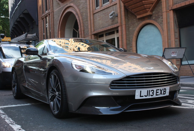 Aston Martin Vanquish 2013