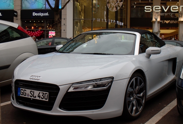 Audi R8 V8 Spyder 2013