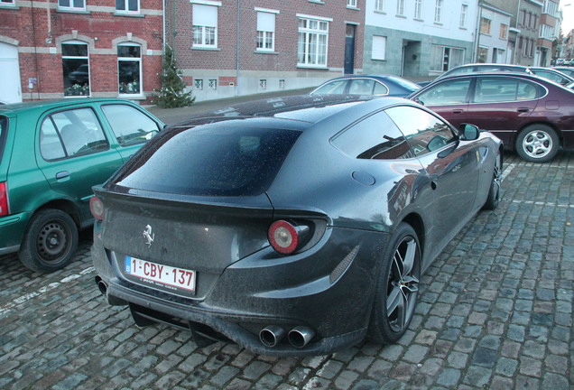 Ferrari FF