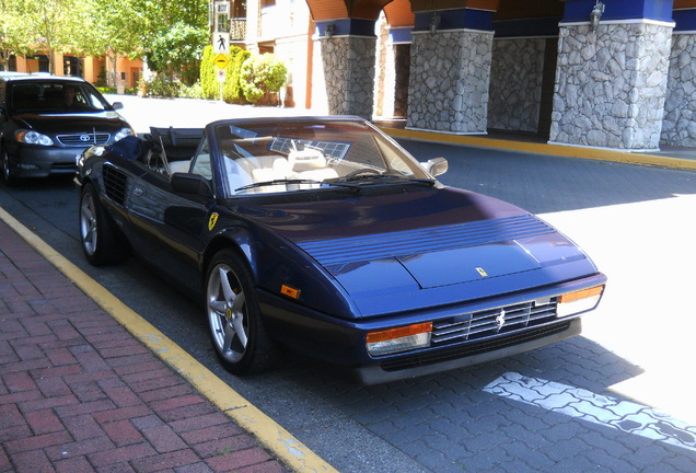 Ferrari Mondial 3.2 Cabriolet