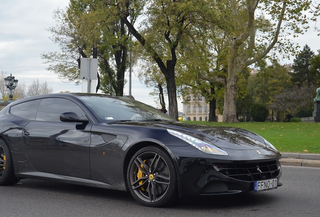 Ferrari FF