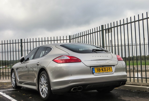 Porsche 970 Panamera Turbo MkI