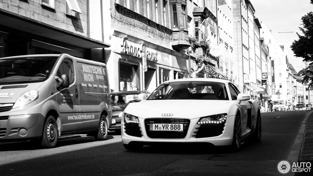 Audi R8