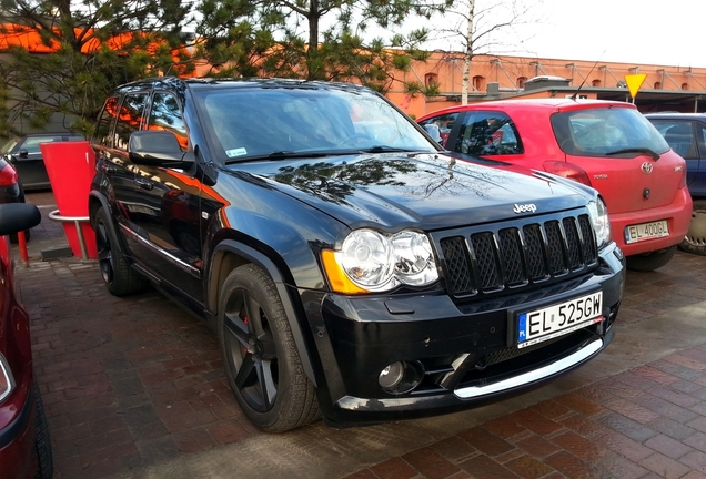 Jeep Grand Cherokee SRT-8 2005