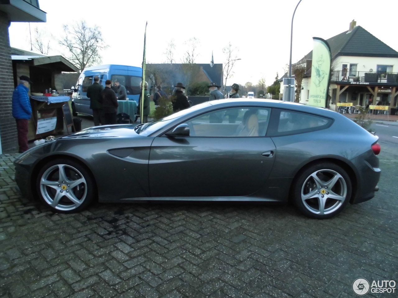 Ferrari FF