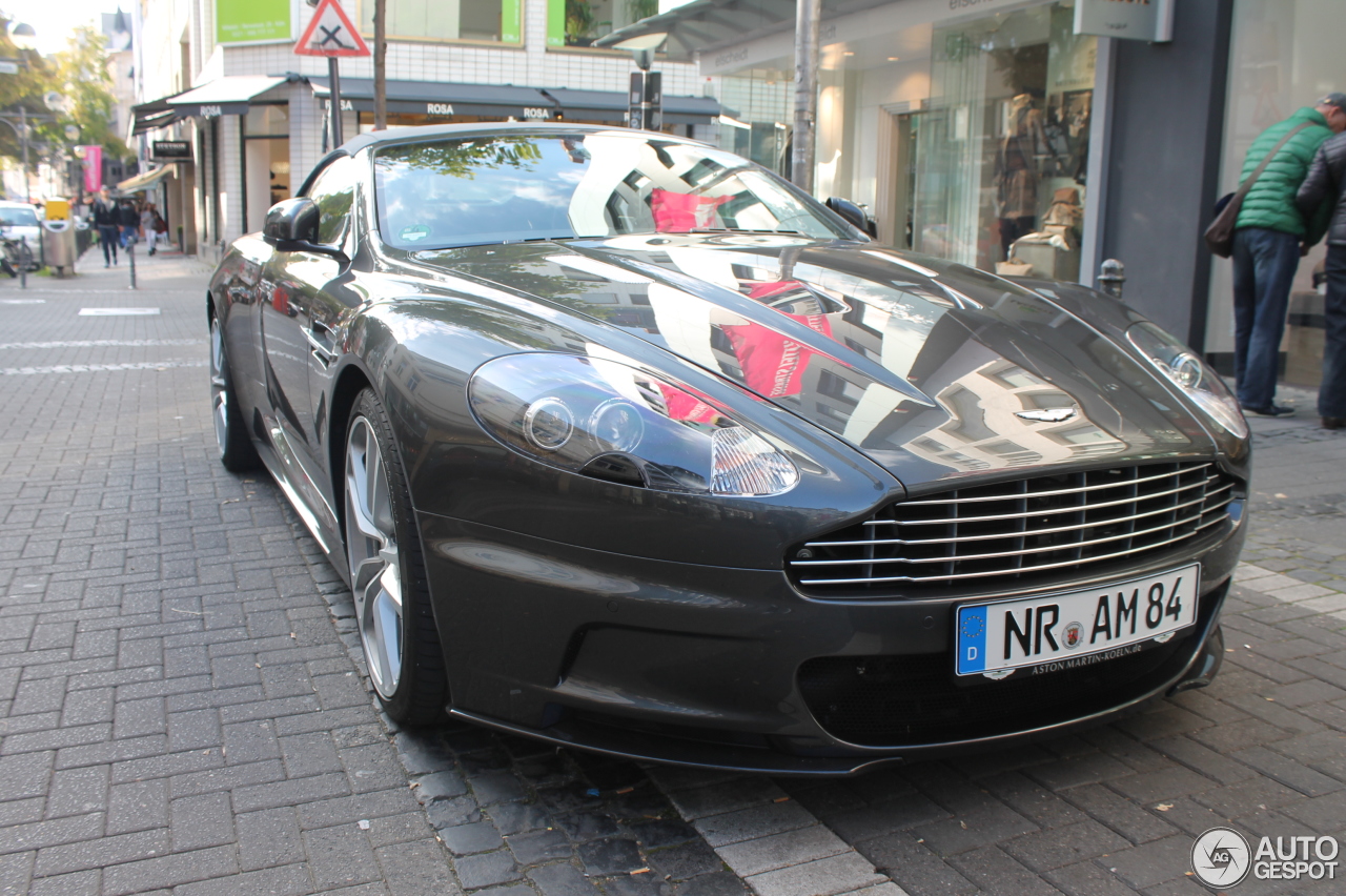 Aston Martin DBS Volante