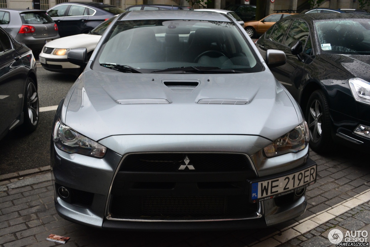 Mitsubishi Lancer Evolution X