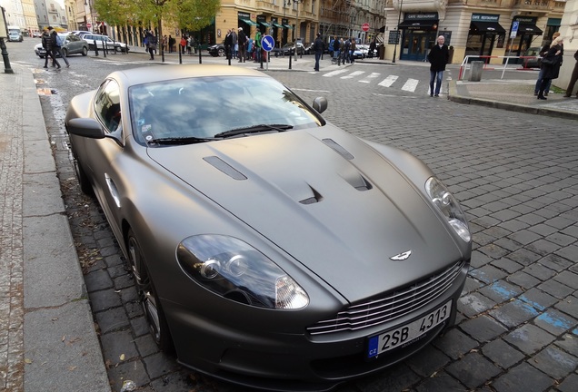 Aston Martin DBS