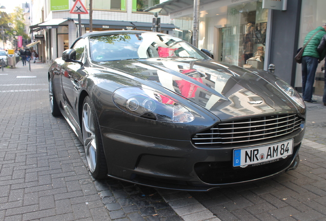 Aston Martin DBS Volante