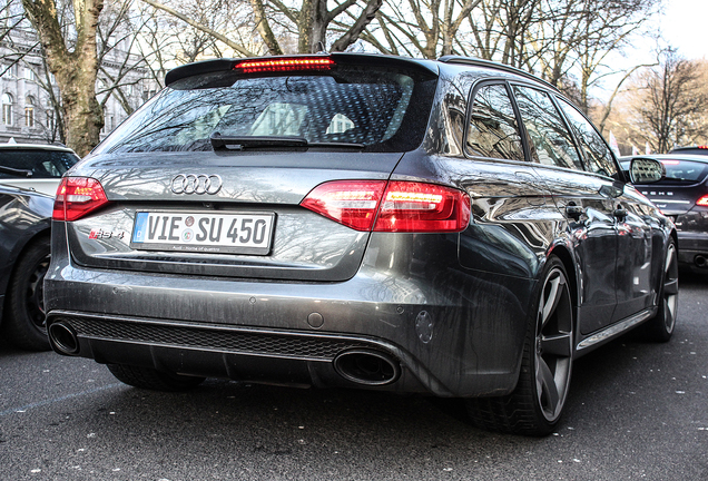 Audi RS4 Avant B8